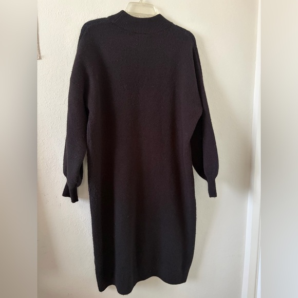 Monki Dark Knit Sweater Dress Paris 💙 - Picture 2 of 3